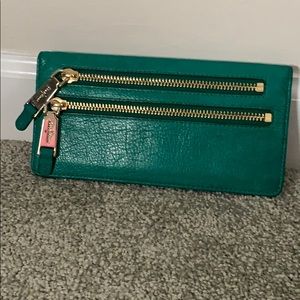SOLD Green Leather COLE HAAN wallet